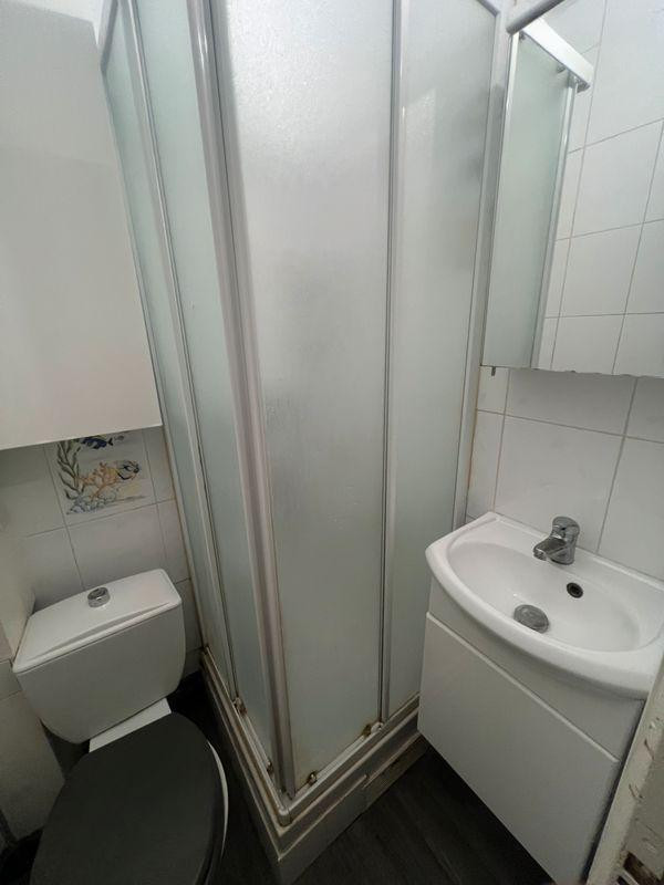 
                                                Location
                                                 Beau Studio 21m² meublé