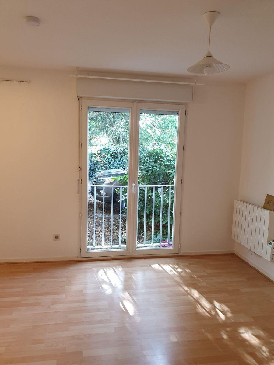 
                                                Location
                                                 Beau Studio 21m2 entre Pech-David et Saint-Agne