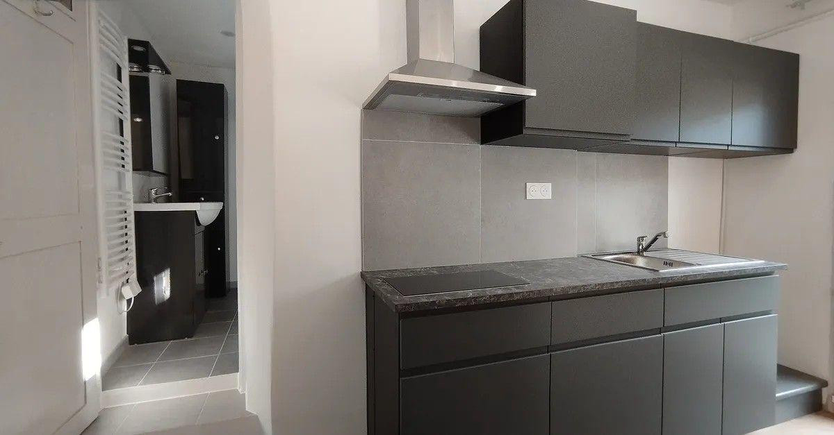 
                                                Location
                                                 Beau studio 22m² St Barnabé – Bois-Luzy