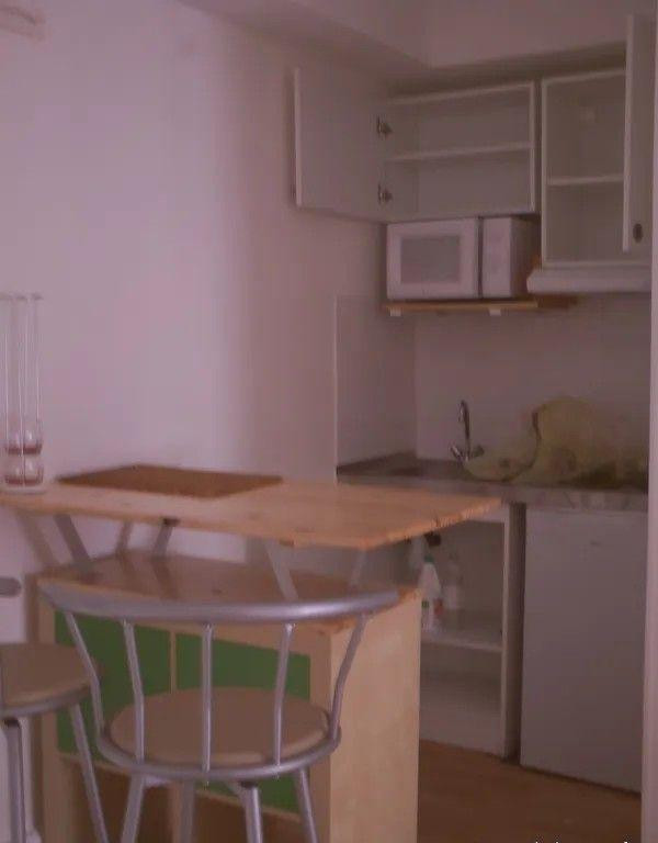 
                                                Location
                                                 Beau studio 23m² proche du palais de justice