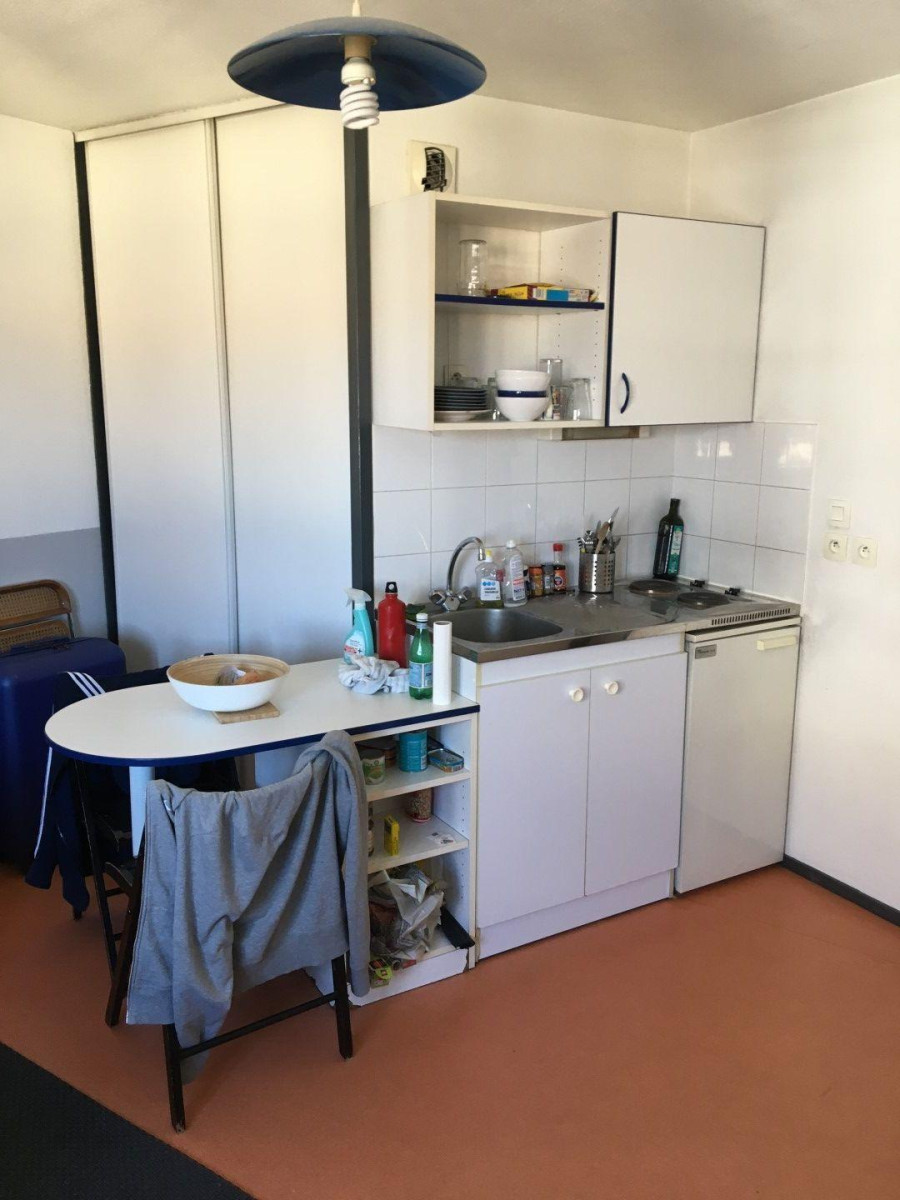 
                                                Location
                                                 Beau studio 24 m² très lumineux campus de la Doua