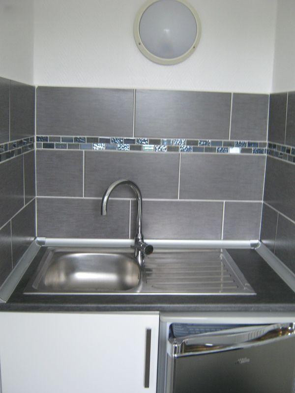 
                                                Location
                                                 Beau studio 24m² avec parking