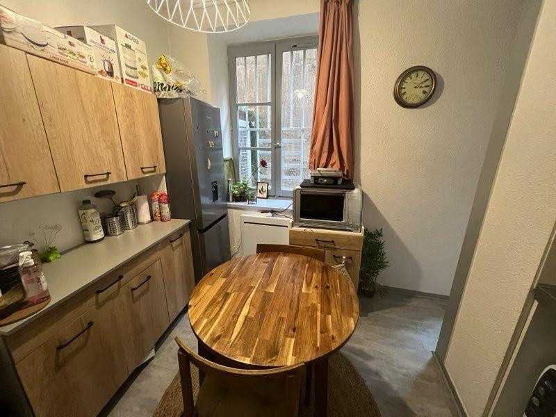 
                                                Location
                                                 Beau studio 24m² idéal étudiant