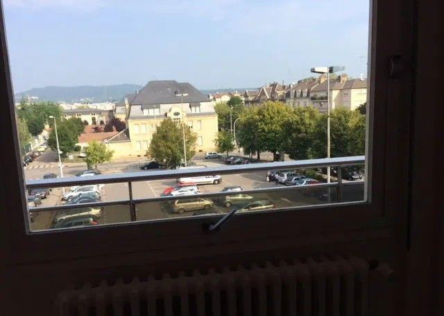 
                                                Location
                                                 Beau studio 25m² avec balcon