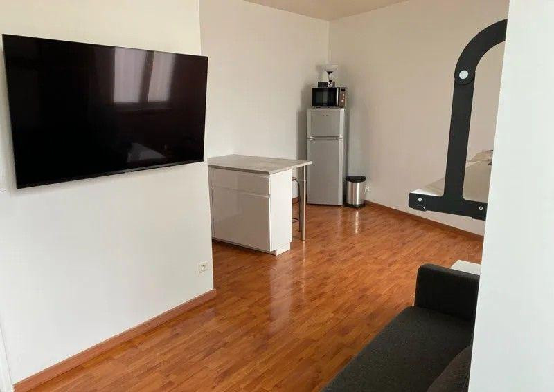 
                                                Location
                                                 Beau studio 25m² meublé dans résidence sécurisée