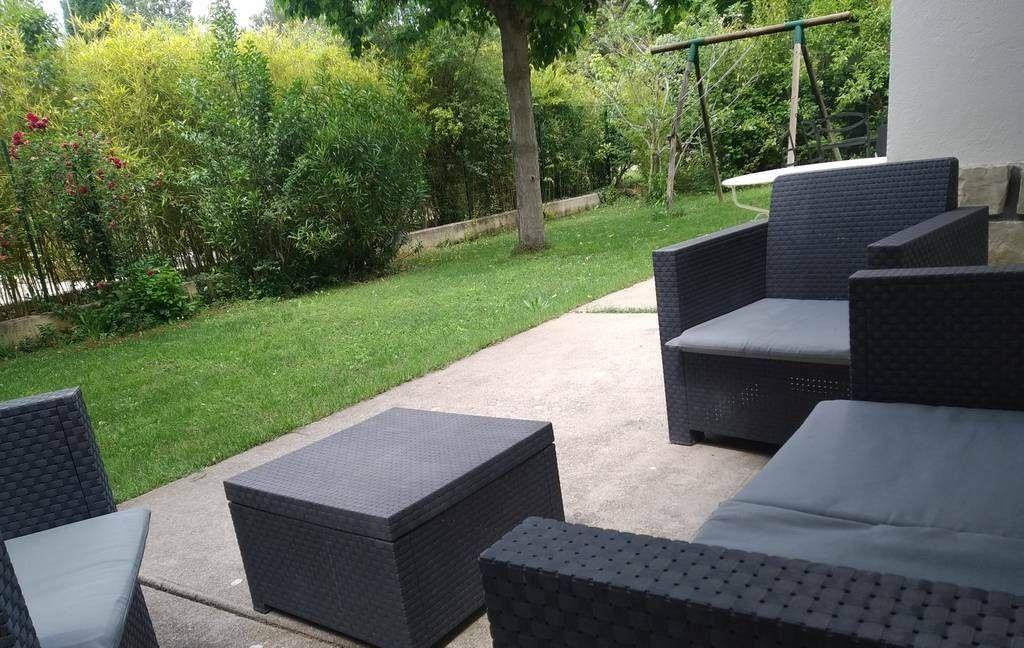 
                                                Location
                                                 Beau studio 25m² meublé en rez-de-jardin