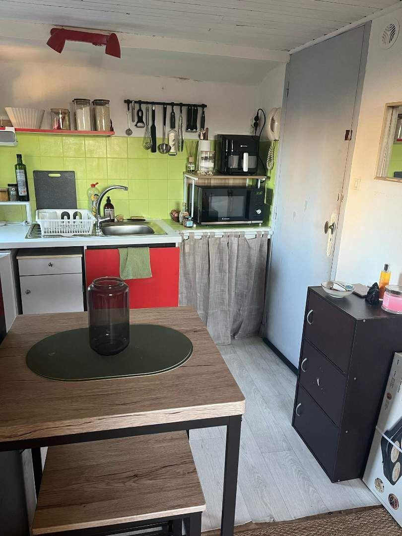 
                                                Location
                                                 Beau studio 25m² meublé et équipé aux Halles