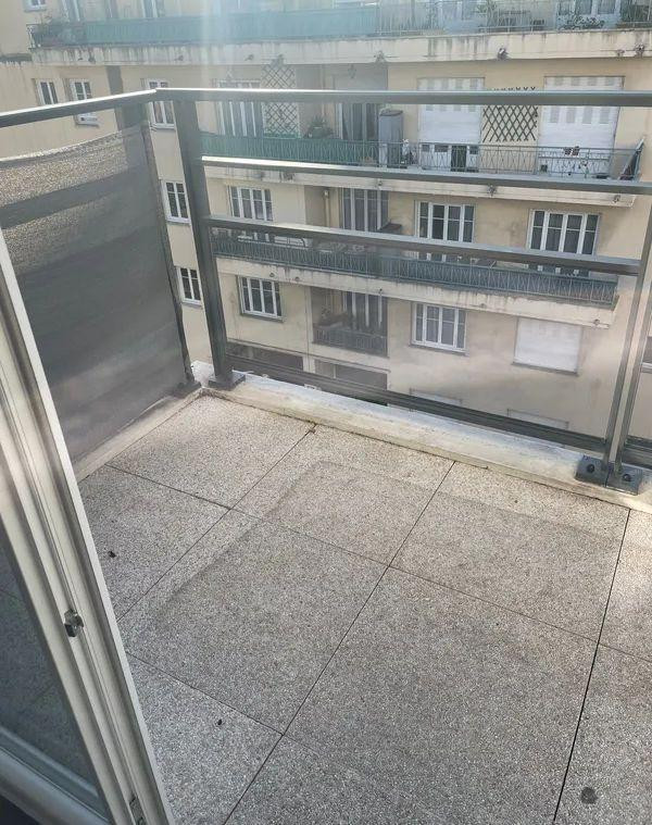 
                                                Location
                                                 Beau studio 25m2 à Nice