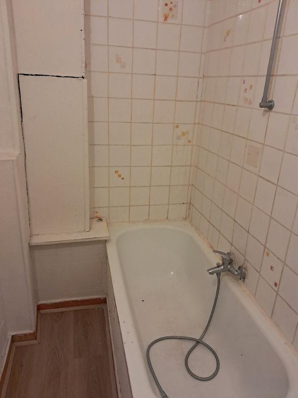 
                                                Location
                                                 Beau studio 26m²