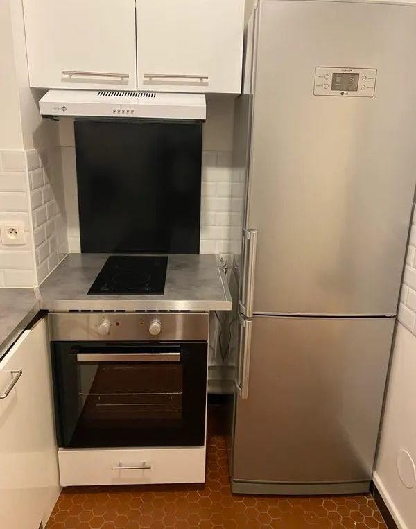 
                                                Location
                                                 Beau studio 26m² meublé et équipé