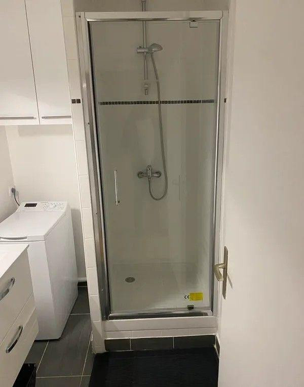 
                                                Location
                                                 Beau studio 26m² meublé et équipé
