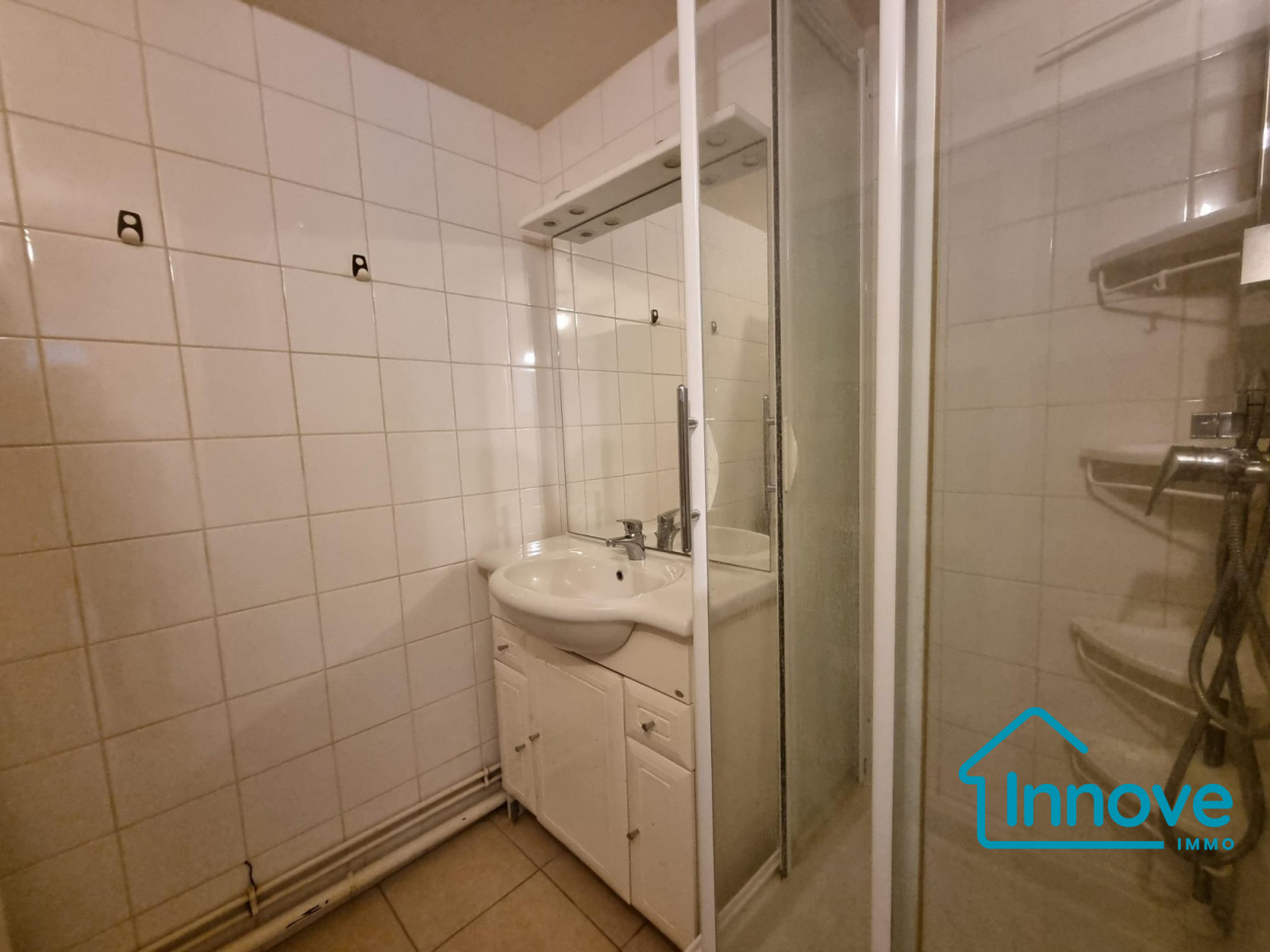 
                                                Vente
                                                 Beau studio 27 m² en rez de jardin exposé Sud