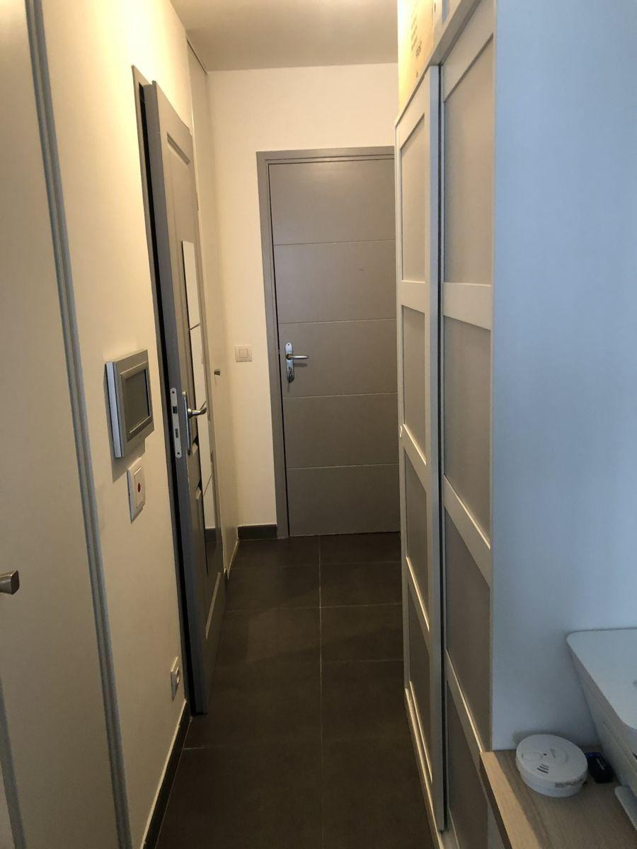 
                                                Location
                                                 Beau studio 27m² BBC Fort d'Issy les Moulineaux