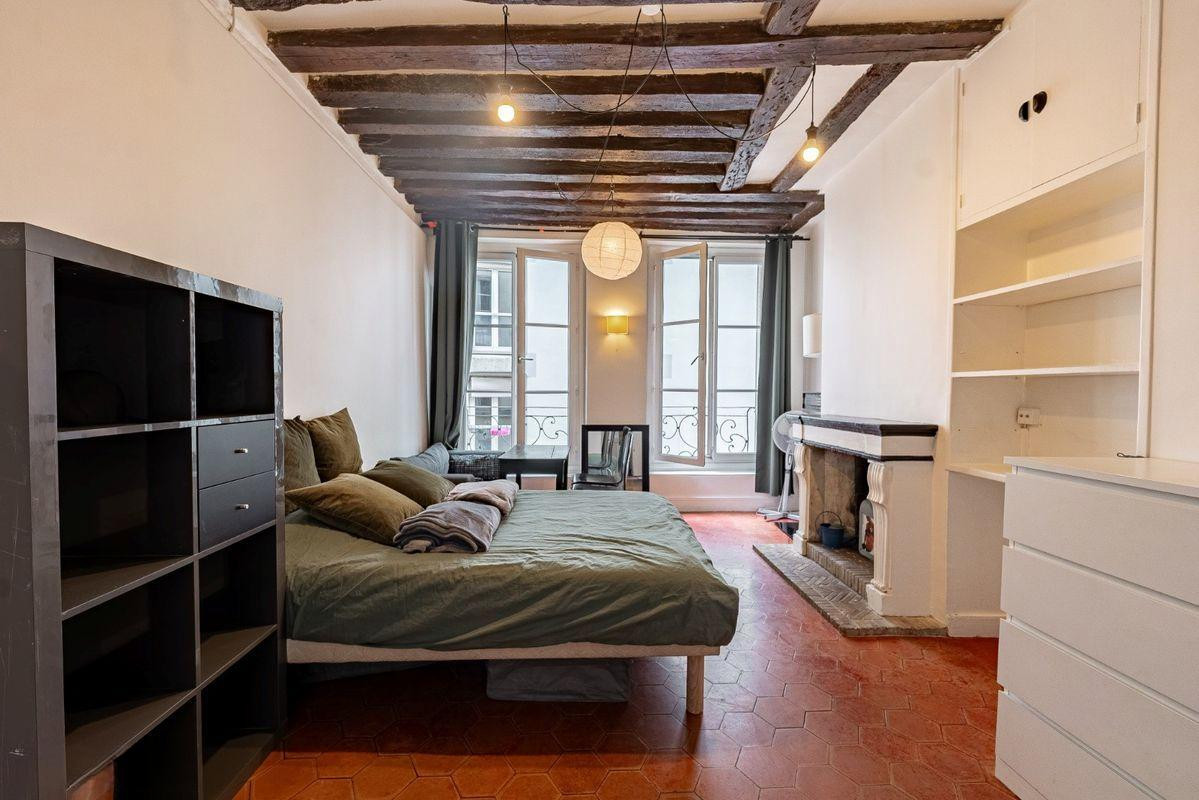 
                                                Location
                                                 Beau studio 28m² Panthéon Mouffetard