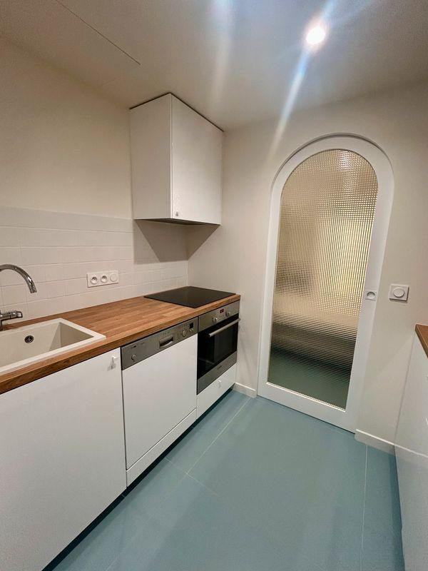 
                                                Location
                                                 Beau Studio / 2P meublé 35m² + jardin  Neuilly