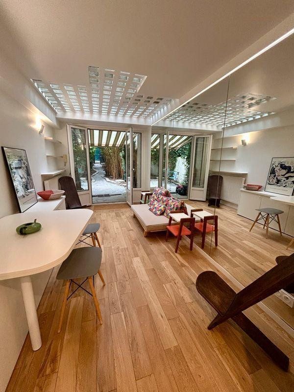 
                                                Location
                                                 Beau Studio / 2P meublé 35m² + jardin  Neuilly