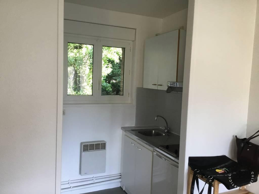
                                                Location
                                                 Beau studio 30 m² Lille