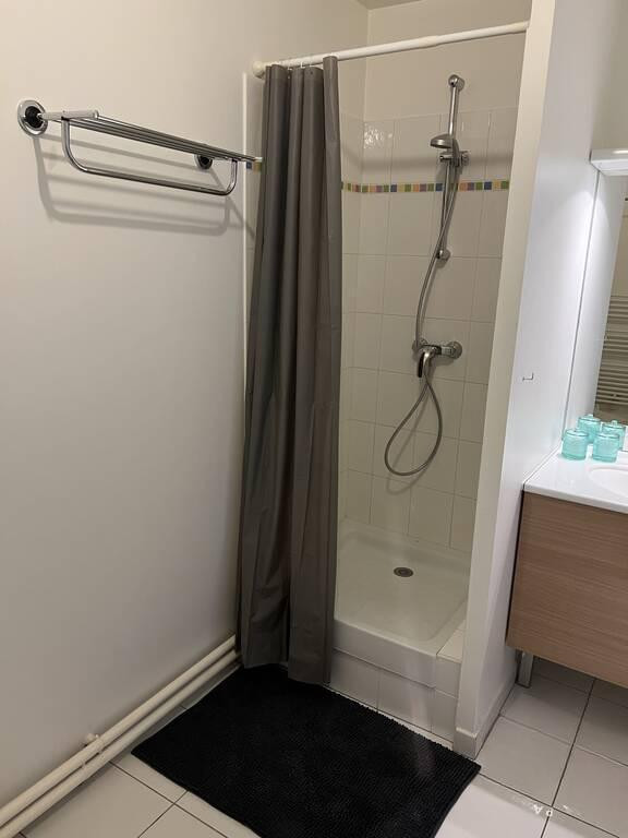 
                                                Location
                                                 Beau studio 30m² Chatou
