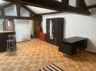 
                                                Location
                                                 Beau studio 30m² proche de la faculté du Saulcy
