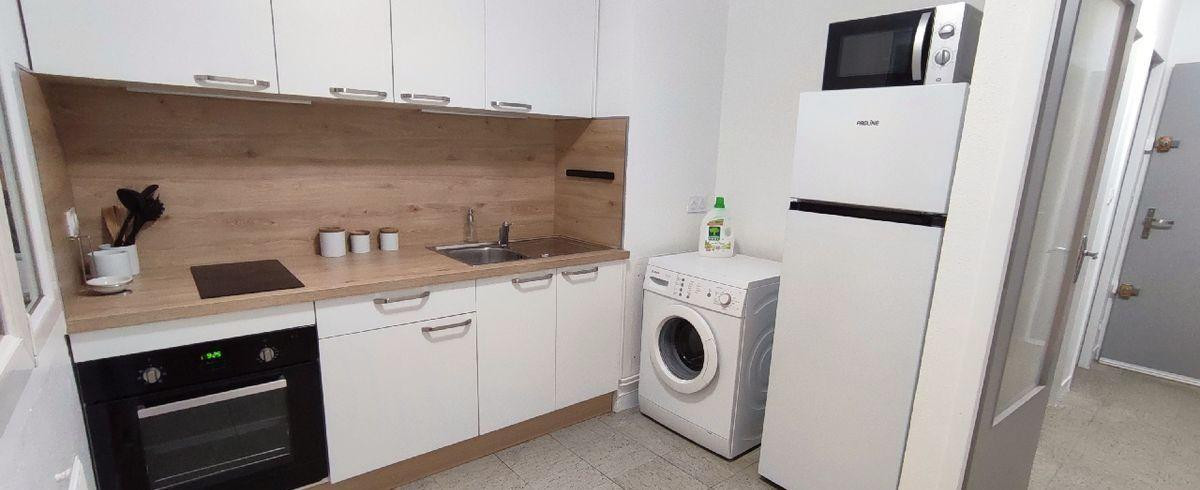 
                                                Location
                                                 Beau Studio 31 m2 Le Kremlin-Bicêtre