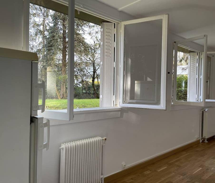
                                                Colocation
                                                 Beau studio 31m² Châtillon