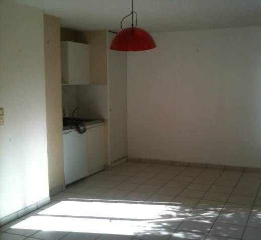 
                                                Location
                                                 Beau studio 31m² près de la place Saint Pierre