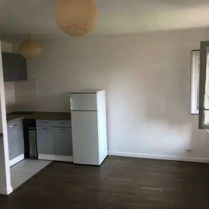 
                                                Location
                                                 Beau studio 31m² quartier des Epinettes-Bessières