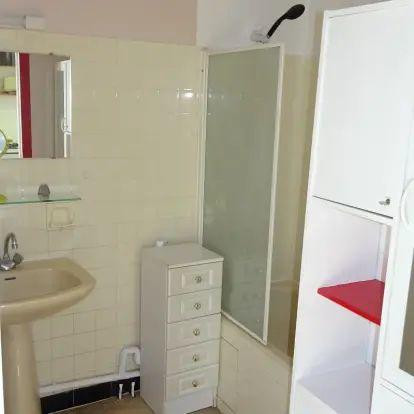 
                                                Location
                                                 Beau studio 32 m2 Nantes Procé Canclaux