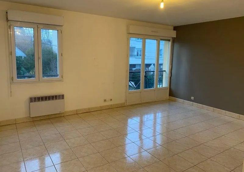 
                                                Location
                                                 Beau studio 35m² gare de Villeparisis