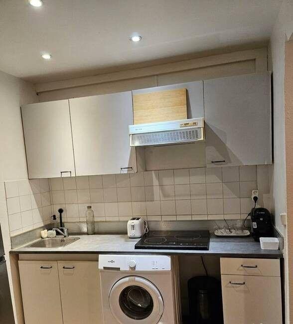
                                                Location
                                                 Beau studio 35m² lumineux