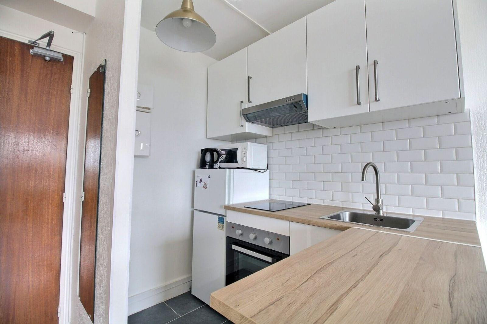 
                                                Location
                                                 Beau studio 35m² proche de la Défense