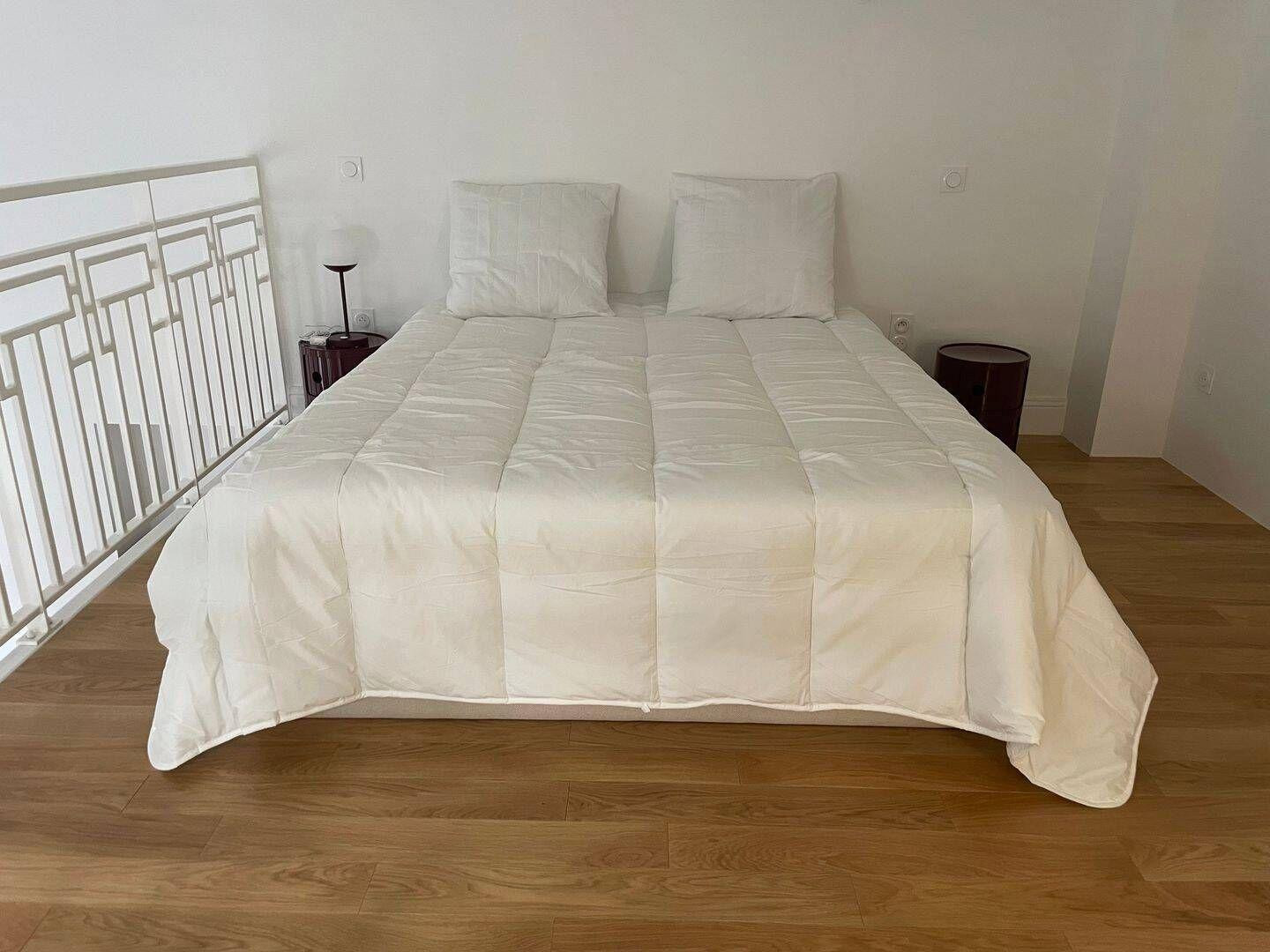 
                                                Location
                                                 Beau studio 37m² neuf sur cours