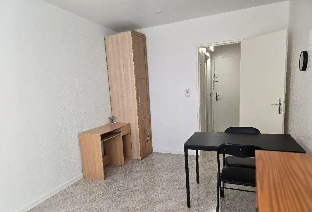 
                                                Location
                                                 Beau studio de 20m² idéal pour étudiant(e)