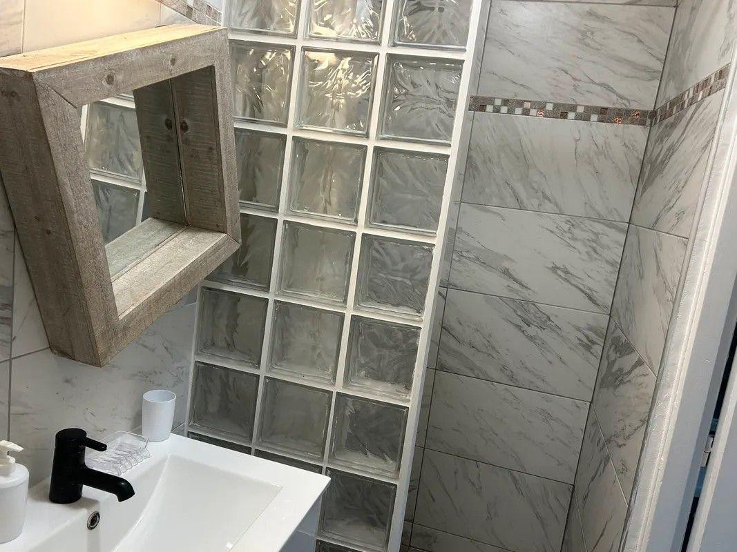 
                                                Location
                                                 Beau studio entièrement meublé à Metz