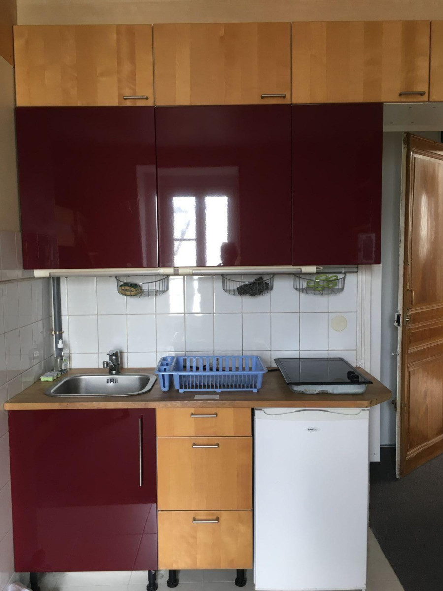 
                                                Location
                                                 Beau studio entre École Militaire et Invalides