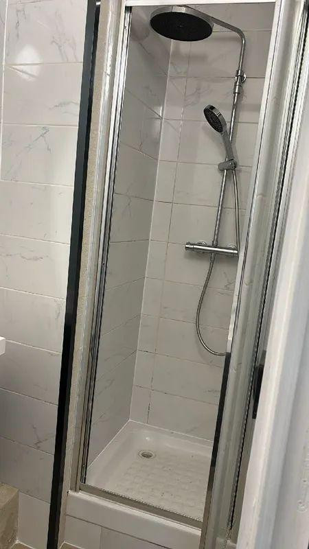 
                                                Location
                                                 Beau studio étudiant meublé 14m² tout compris