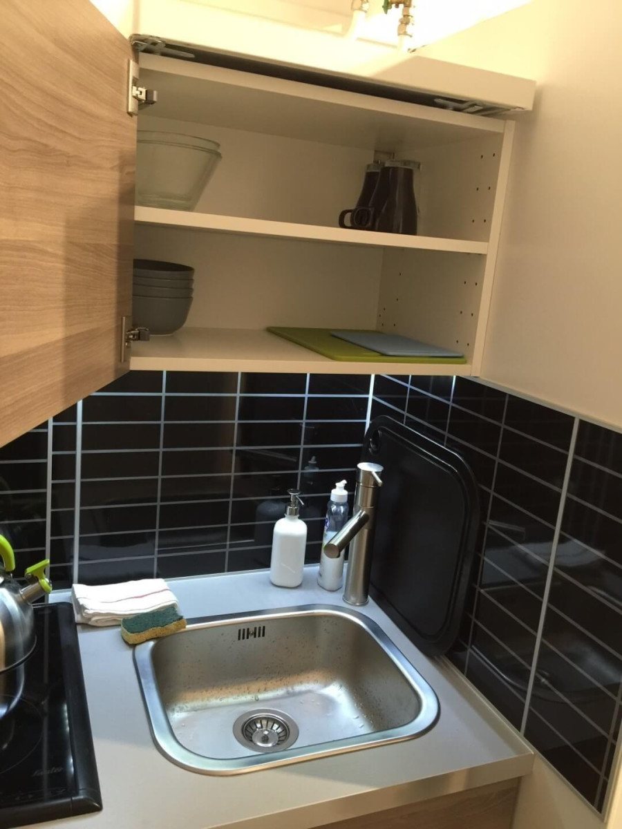 
                                                Location
                                                 Beau studio meublé 10m² vue sur les toits
