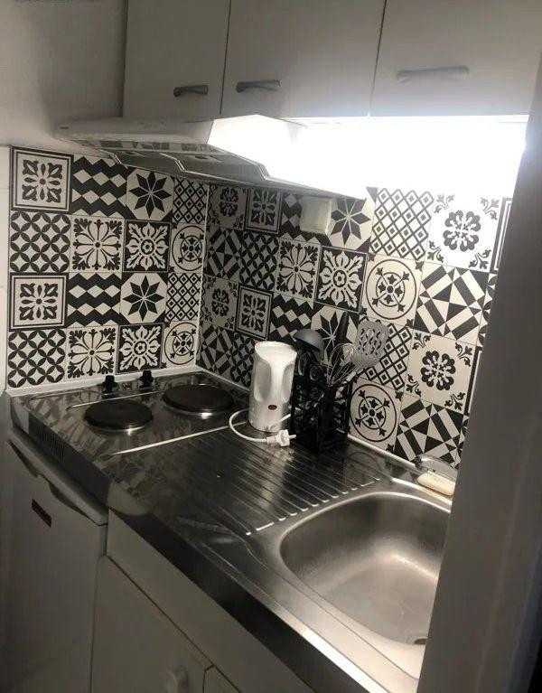 
                                                Location
                                                 Beau studio meublé 12m² entièrement rénové