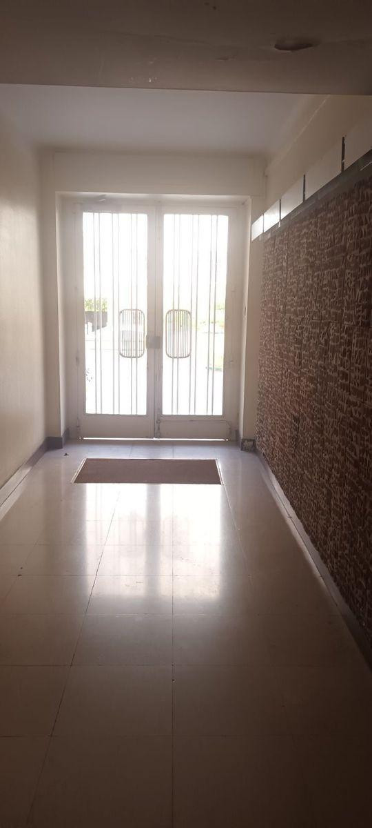 
                                                Location
                                                 Beau studio meublé 13m² à Saint Giniez