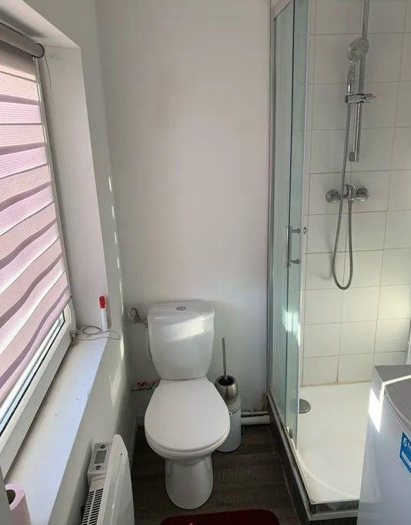 
                                                Location
                                                 Beau studio meublé 14m² avec mezzanine au calme