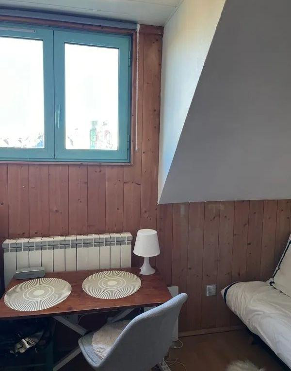
                                                Location
                                                 Beau studio meublé 14m² centre ville
