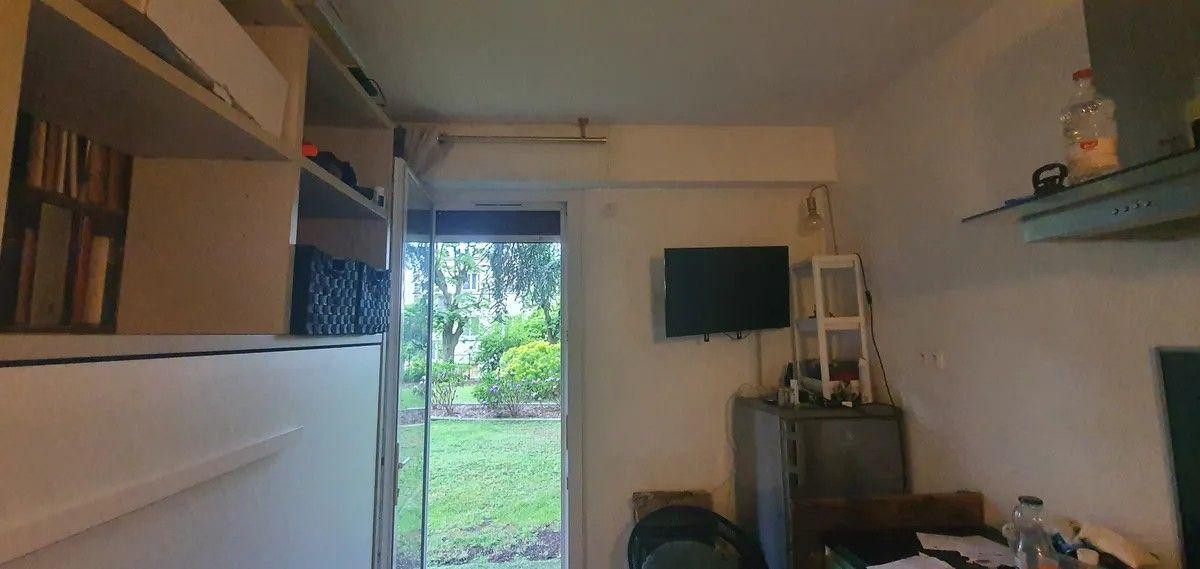 
                                                Location
                                                 Beau studio meublé 15m² à Suresnes sans vis-à-vis