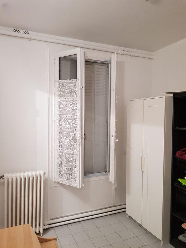 
                                                Location
                                                 Beau studio meublé 16m²