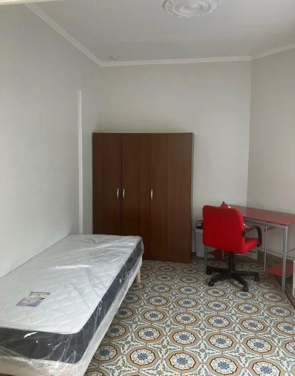 
                                                Location
                                                 Beau studio meublé 16m² pour étudiant