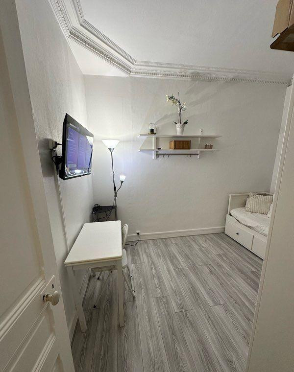 
                                                Location
                                                 Beau studio meublé 17m² à Boulogne