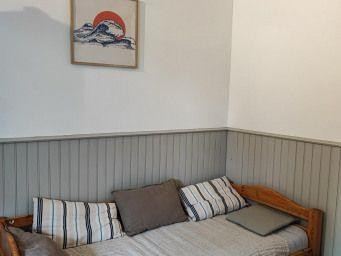 
                                                Location
                                                 Beau studio meublé 17m² dans résidence sécurisée