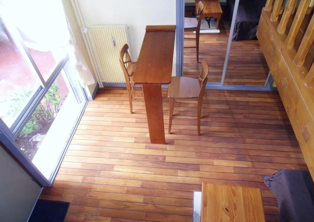 
                                                Location
                                                 Beau studio meublé 17m² quartier gare