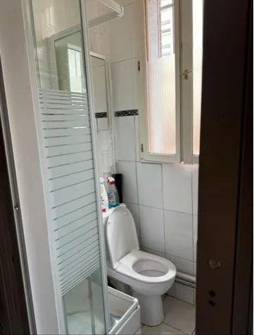 
                                                Location
                                                 Beau studio meublé 18m² bien situé