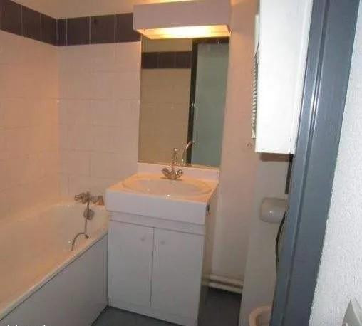 
                                                Location
                                                 Beau studio meublé 18m²  doua insa cnrs