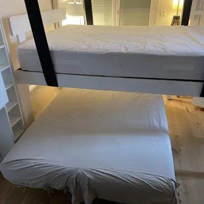 
                                                Location
                                                 Beau studio meublé 18m² entièrement rénové